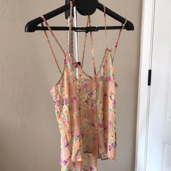 Lush top - Picture 1 of 6